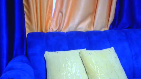 Snapshot of pickme60 chatting on 02.11.25 pickme60 online show from 02.11.25