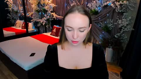 Emelie online show from 01.12.25