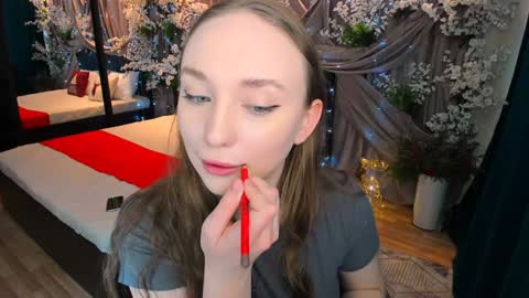 Emelie online show from 01.23.25