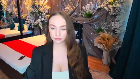 Emelie online show from 02.09.25