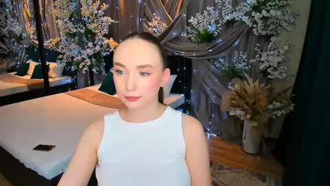 Emelie online show from 03.12.25