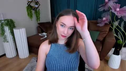 Emelie online show from 10.19.25