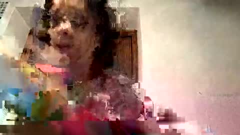 Snapshot of piediniecollant chatting on 11.17.25 PIEDINIECOLLANT online show from 11.17.25