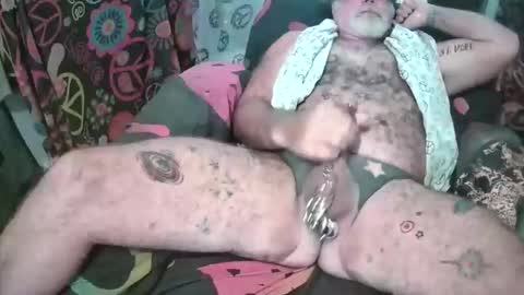 piercecox13 online show from 04.25.26