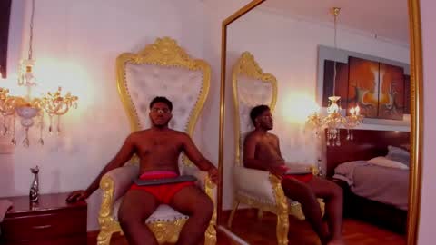 Snapshot of pierovinum chatting on 02.28.25 Piero online show from 02.28.25