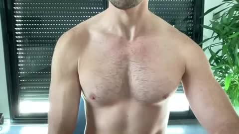 pierre81000 online show from 11.29.25