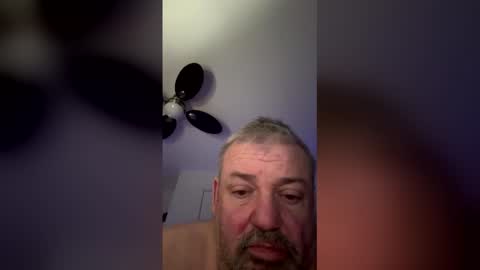 Snapshot of pierreth3 chatting on 05.04.26 pierreth3 online show from 05.04.26