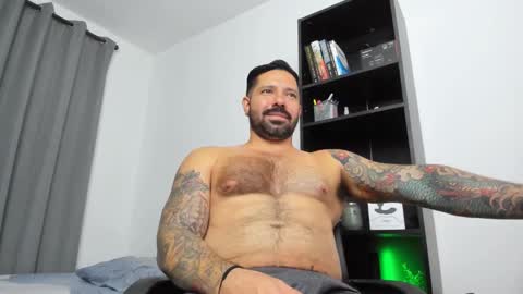 Snapshot of pierrevidal chatting on 02.05.25 Pierre online show from 02.05.25