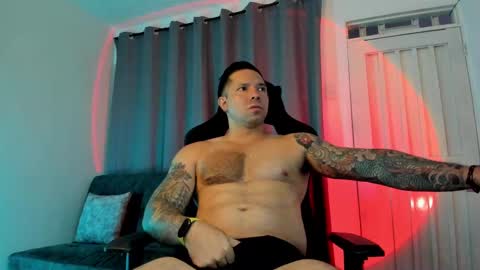 Snapshot of pierrevidal chatting on 09.13.25 Pierre online show from 09.13.25