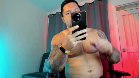 Snapshot of pierrevidal chatting on 09.16.25 Pierre online show from 09.16.25