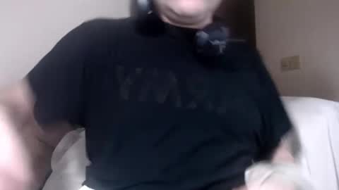 Piggyfun1979 online show from 12.23.25