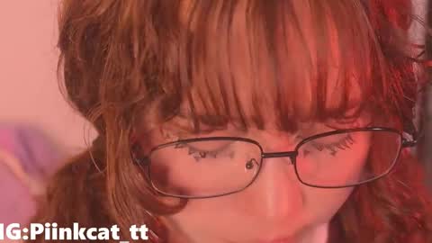 Snapshot of piinkcat chatting on 09.22.25 Emi online show from 09.22.25