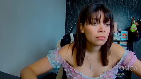 Andrea G online show from 03.12.25