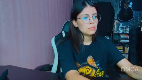 Andrea G online show from 09.25.25