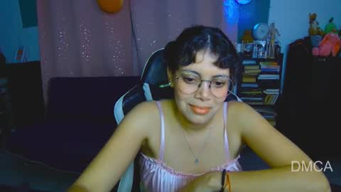 Snapshot of piixiie_d_oll chatting on 03.15.26 Andrea G online show from 03.15.26