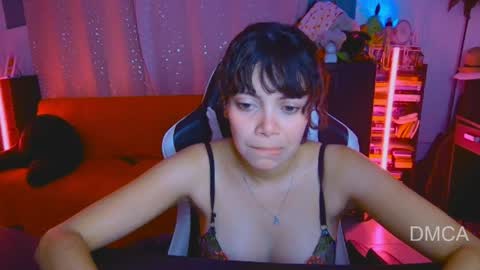 Snapshot of piixiie_d_oll chatting on 04.01.26 Andrea G online show from 04.01.26