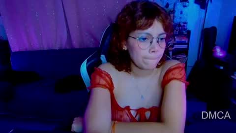 Snapshot of piixiie_d_oll chatting on 06.14.26 Andrea G online show from 06.14.26