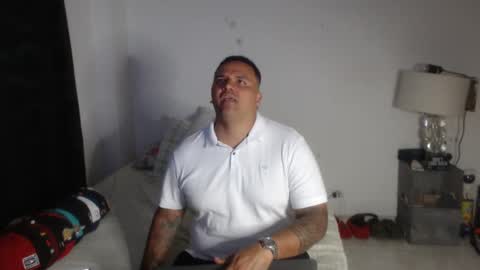 pikoro_gomez online show from 01.16.25