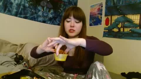 Snapshot of pillogoddess chatting on 02.03.25 PilloGoddess online show from 02.03.25