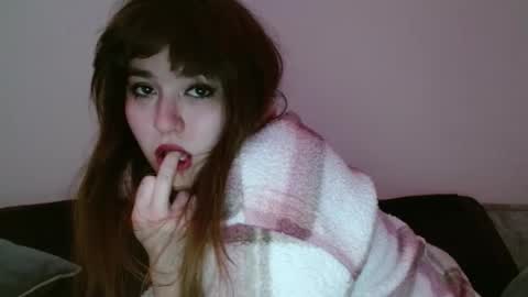 Snapshot of pillogoddess chatting on 02.08.25 PilloGoddess online show from 02.08.25