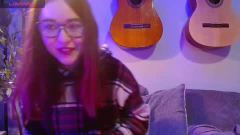 Snapshot of pillogoddess chatting on 12.22.25 PilloGoddess online show from 12.22.25