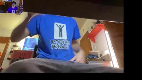 Snapshot of pillsburydoughboi69 chatting on 10.25.25 Help me use plug online show from 10.25.25