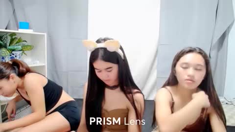 Snapshot of pinay_ak chatting on 11.17.25 pinay_ak online show from 11.17.25