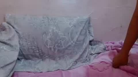 Snapshot of pinay_hot_mama005 chatting on 11.27.25 pinay_hot_mama005 online show from 11.27.25