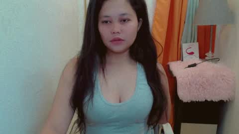 Snapshot of pinay_juliet chatting on 06.26.26 pinay_juliet online show from 06.26.26