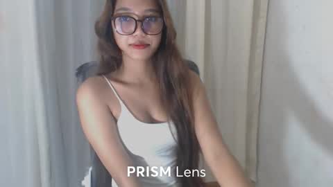 Snapshot of pinay_pleaseme chatting on 05.20.26 pinay_pleaseme online show from 05.20.26