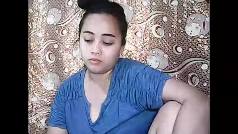 pinayexoticbeauty21 online show from 12.16.25