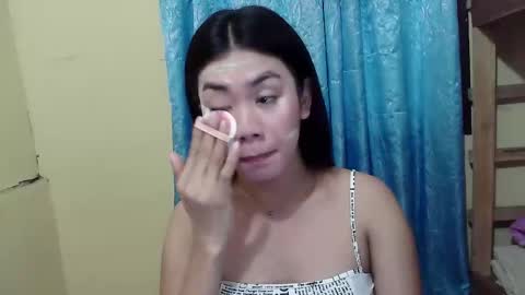 pinayloving_bella online show from 09.29.25