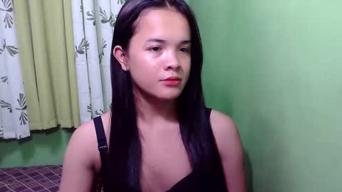 Snapshot of pinaymorena_rhowe chatting on 12.06.24 pinaymorena_rhowe online show from 12.06.24