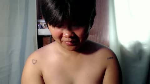 Snapshot of pinayprincesslyn chatting on 06.05.26 Lyn the Lesbian online show from 06.05.26
