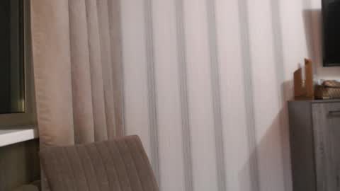       online show from 11.06.25