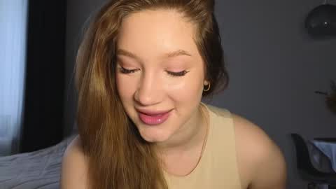 Snapshot of pink_rosee_ chatting on 03.05.26 online show from 03.05.26