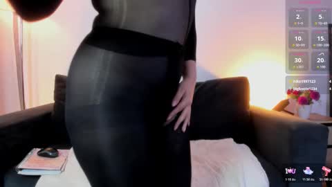 pink_secret online show from 03.10.26