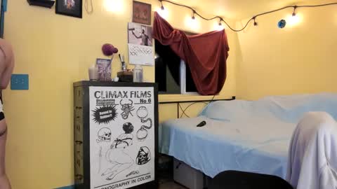 Virginity smiles online show from 09.16.25