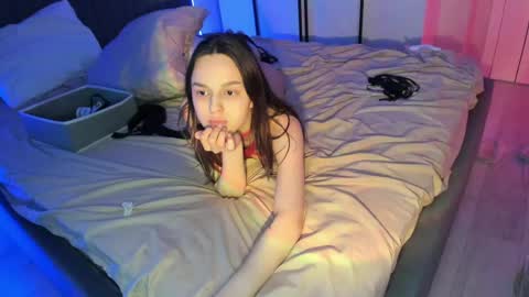 Pinkbodnar online show from 04.21.26