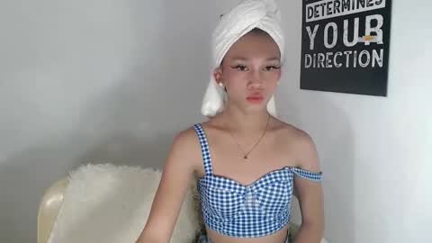 pinkdollbaby_ online show from 04.05.26