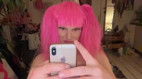 Snapshot of pinkfag chatting on 01.14.26 pinkfag online show from 01.14.26