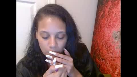 Snapshot of pinkmonae chatting on 01.06.25 pinksugar online show from 01.06.25