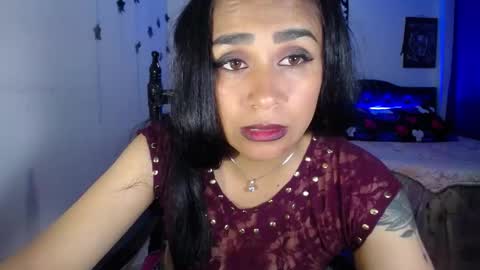Snapshot of pinky_pinky_ chatting on 12.23.24 VIOLETA LOPEZ online show from 12.23.24
