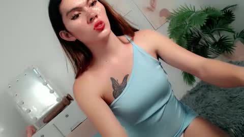 pinky_web03 online show from 12.05.25