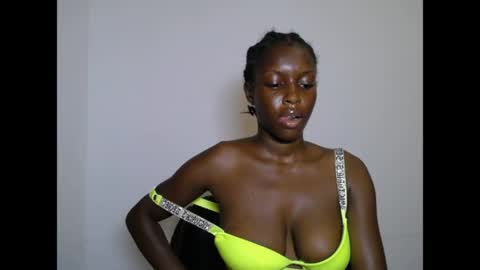 Snapshot of pinkykiki_247 chatting on 03.31.26 pinkykiki_247 online show from 03.31.26