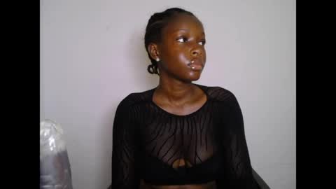 Snapshot of pinkykiki_247 chatting on 04.26.26 pinkykiki_247 online show from 04.26.26