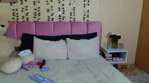 Pinky online show from 03.24.26