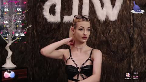 Pinky online show from 01.09.25