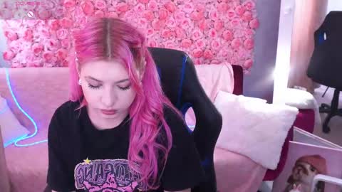 Snapshot of pinkytrix chatting on 05.09.26 pinkytrix online show from 05.09.26