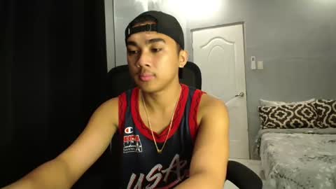 Snapshot of pinoyadriannexxx chatting on 09.28.25 Adrianne online show from 09.28.25